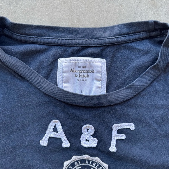 Y2K Abercrombie & Fitch Women’s Top - Picture 2 of 3